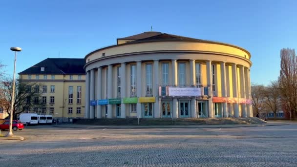 Statsteatern Saarbruecken Tyskland Solig Dag Saarbrückens Stad Tyskland Januari 2022 — Stockvideo