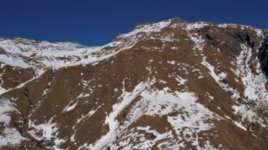İtalya 'daki Teh Dolomitler' de karla kaplı dağlar - seyahat fotoğrafçılığı