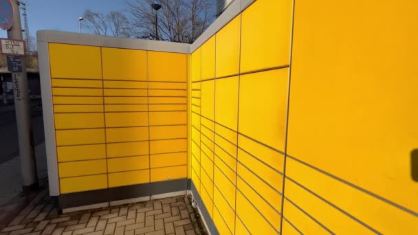 Dhl Packstation Para Recoger Enviar Paquetes Ciudad Saarbruecken Alemania Enero — Vídeo de stock