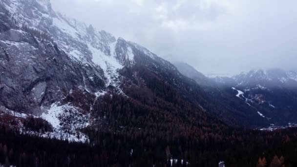 Lage Wolken Boven Dolomieten Italië Winterlandschap Reizen — Stockvideo