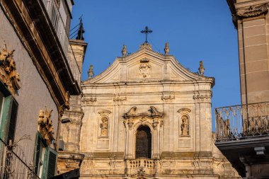 İtalya 'nın Martina Franca kentindeki tarihi binalar - seyahat fotoğrafçılığı