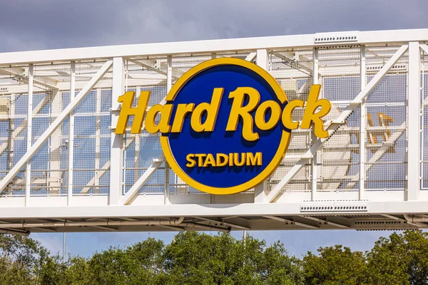 Hard Rock Stadium - Miami Dolphinsin koti - MIAMI, FLORIDA - HELMIKUU 14, 2022 — kuvapankkivalokuva