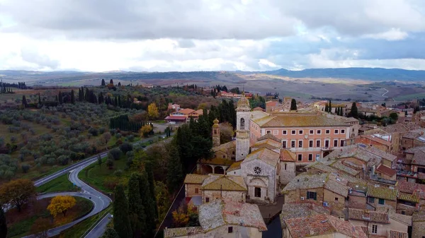 Vila de San Quirico d Orcia na Toscana Itália — Fotografia de Stock