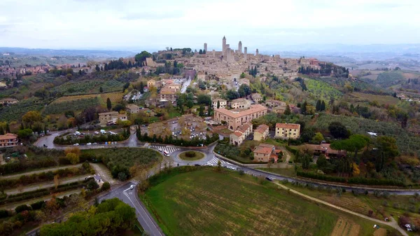 Paesaggio incredibile in piccoli borghi in Toscana — Foto Stock