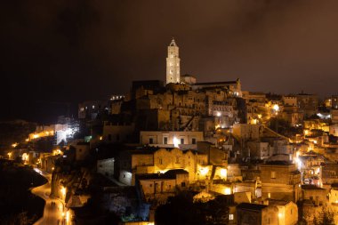 İtalya 'daki Matera şehrinin geceleri