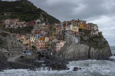 Güzel Manarola Cinque Terre İtalya 'da akşam vakti