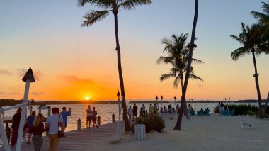 İslamorada 'daki büyük gün batımı iskelesi - Dünya Çapında Sporcu - ISLAMORADA, Birleşik Devletler - 20 Şubat 2022