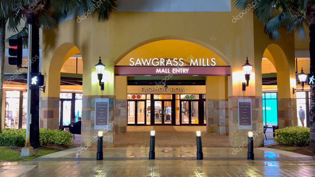 Sawgrass Mills Outlet Center in Fort Lauderdale - FORT LAUDERDALE, FLORIDA - FEBRUARY 20, 2022