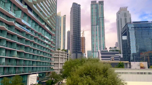Miami Downtown at the Brickell district - MIAMI, UNITED STATES - 20 февраля 2022 — стоковое фото