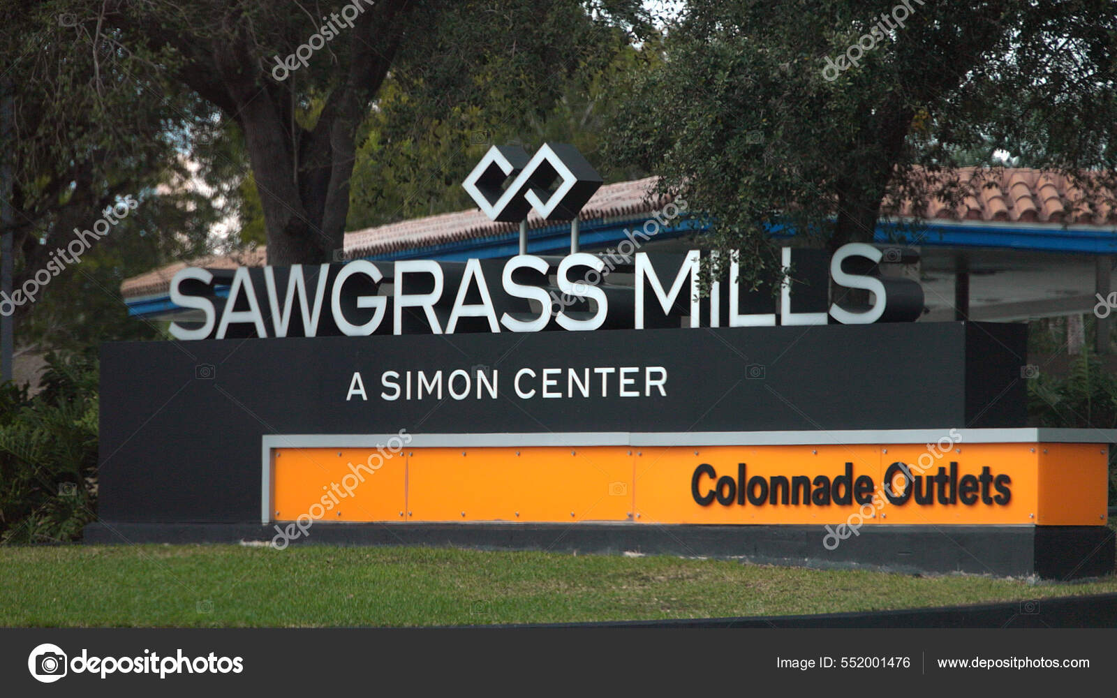 Sawgrass Mills Shopping and Outlet Center - FT Lauderdale, FLORIDA -  FEBRUARY 14, 2022 – Stock Editorial Photo © 4kclips #552001476