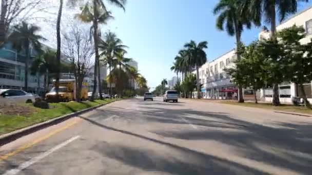 POV Kör genom staden Miami Beach - MIAMI, FLORIDA - and RUARI 15, 2022 — Stockvideo