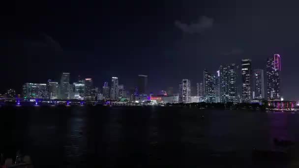 Skyline Miami w nocy — Wideo stockowe