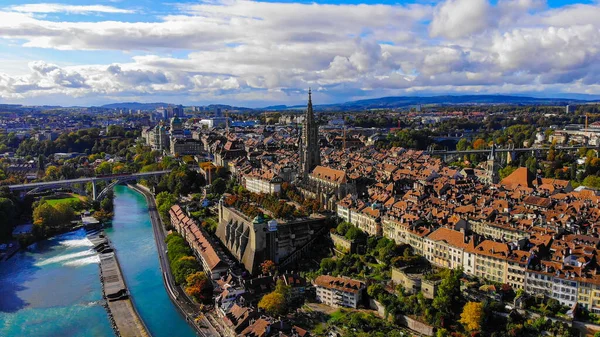 Vue aérienne sur la ville de Berne, capitale de la Suisse — Photo