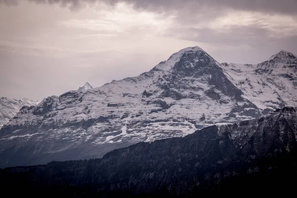 Le paysage incroyable des Alpes suisses - belle Suisse — Photo