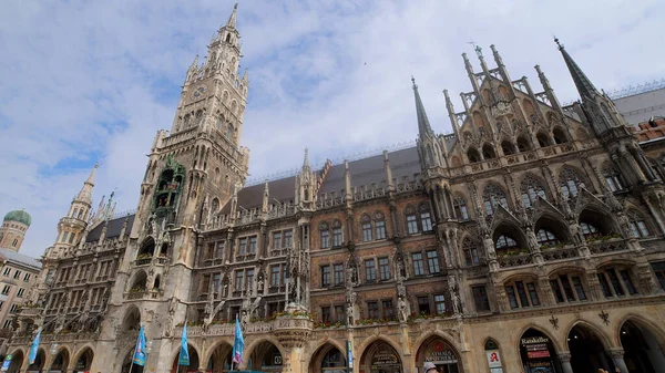 Ayuntamiento de Múnich en la plaza Marien en el distrito histórico - MUNICH, ALEMANIA - 03 DE JUNIO DE 2021 — Foto de Stock