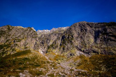 İsviçre Alpleri - İsviçre dağlarının muhteşem manzarası