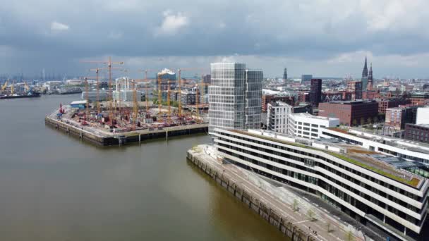 Aerial view over modern Harbour City district in Hamburg at the port — Stock Video