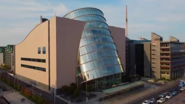 The Convention Centre Dublin hava görüntüsü - DUBLIN, IRELAND - 20 Nisan 2022