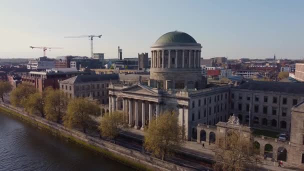 Cuatro tribunales de Dublín - vista aérea — Vídeos de Stock