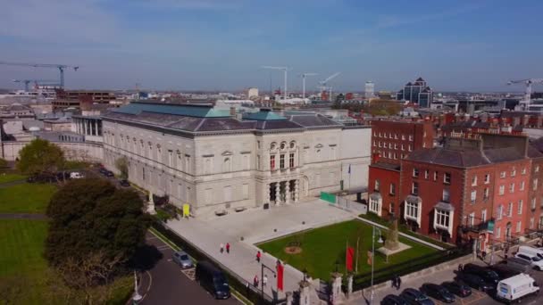 Galeria Nacional em Dublin a partir de cima - vista aérea — Vídeo de Stock