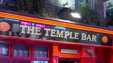 Dublin 'deki Orijinal Tapınak Barında - DUBLIN, IRELAND - 20 Nisan 2022