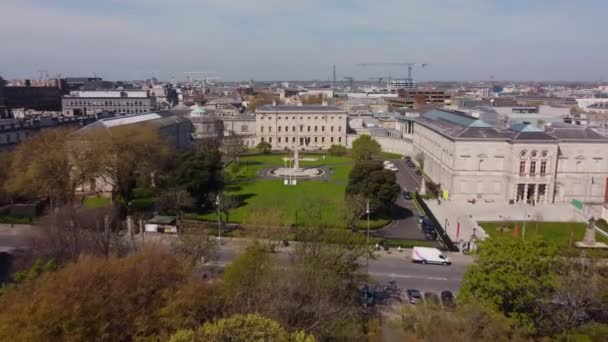 Leinster House en Dublín - el edificio del Gobierno irlandés desde arriba — Vídeo de stock