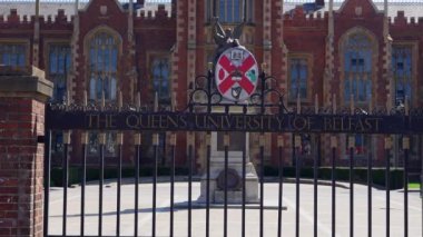 Queens Üniversitesi Belfast - BELFAST, İngiltere - Nisan 24, 2022