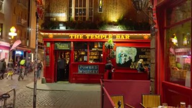 Dublin 'deki Orijinal Tapınak Barında - DUBLIN, IRELAND - 20 Nisan 2022