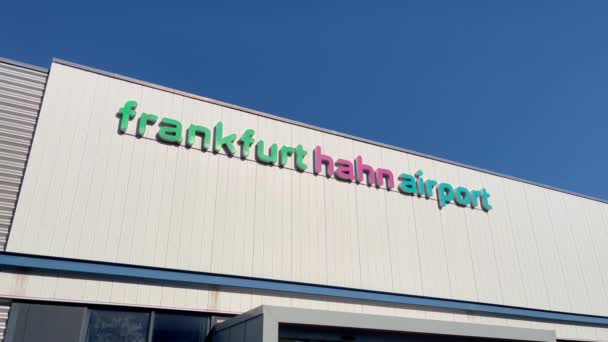 フランクフルト・ハーン空港-ドイツ,ハーン-エイプリル20,2022 — ストック動画