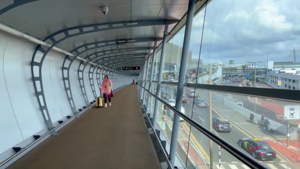 Modern Dublin Airport - DUBLIN, IRELAND - APRIL 20, 2022 — Video