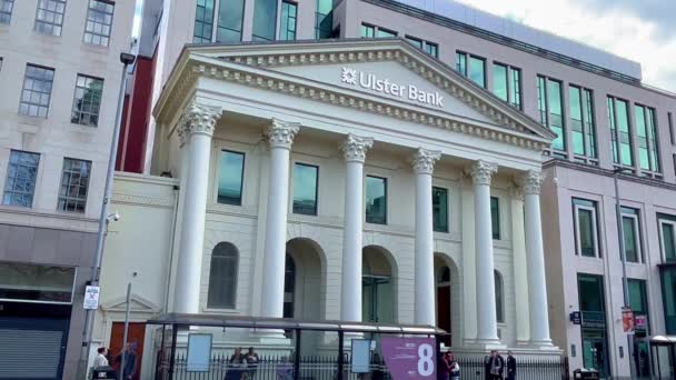 Ulster Bank in the city center of Belfast — Video Stock