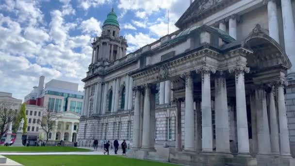 Belfast City Hall City Center Belfast United Kingdom April 2022 — Stockvideo