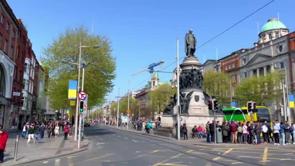 ダブリン市内中心部のOコネル通り アイルランドのダブリン市 エイプリル20 2022年 — ストック動画