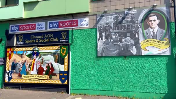 Famous Wall Murals Belfast Houses Peace Wall Belfast United Kingdom — 비디오