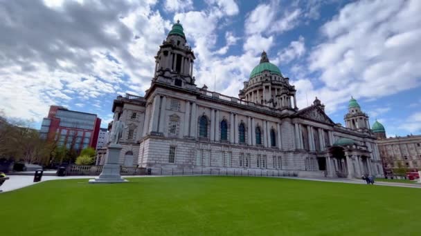 Belfast City Hall City Center Belfast United Kingdom April 2022 — Vídeos de Stock