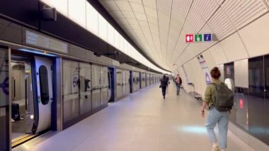 Londra 'daki Elizabeth Hattı - Londra, BİRLİK KINGDOM - 9 Haziran 2022