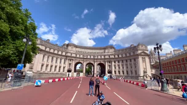 Admiralty Arch London Egy Fanatikus Mérföldkő Westminsterben London Egyesült Királyság — Stock videók