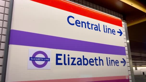 伊丽莎白线位于伦敦地铁 联合王国 2022年6月9日 — 图库视频影像