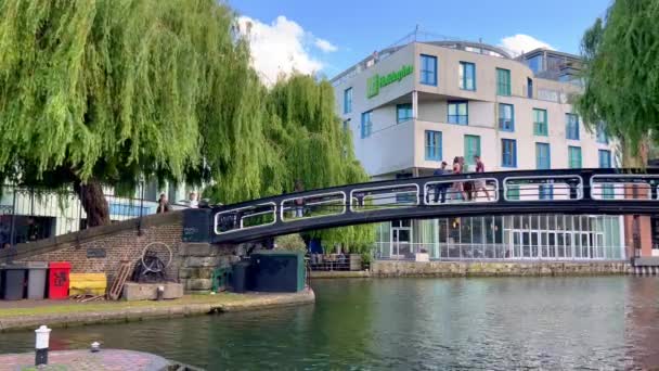 Camden Lock London Ist Ein Beliebter Ort Für Touristen London — Stockvideo