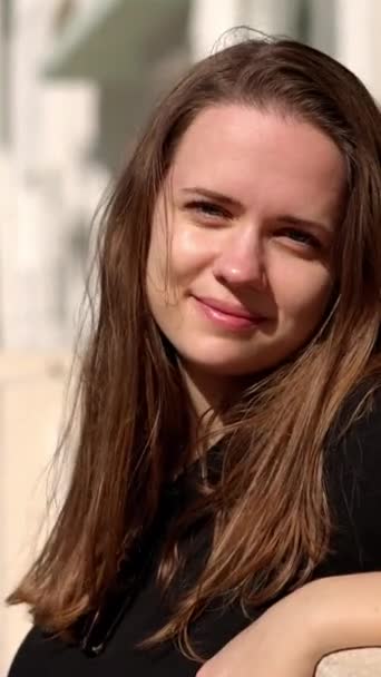 Портрет Молодої Красивої Жінки Фотографія Подорожей — стокове відео