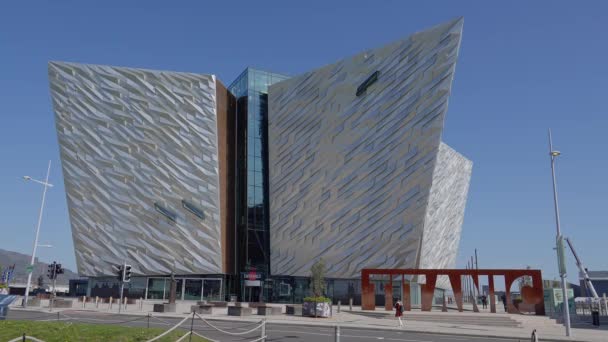 Modern Titanic Building City Belfast Belfast United Kingdom April 2022 — Vídeos de Stock