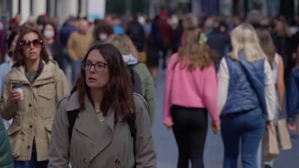 Crowd People Walking Busy Pedestrian Zone Grafton Street Dublin Slow — Stock Video
