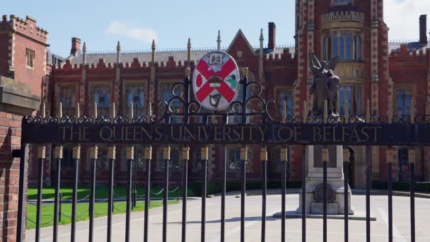 Queens University Belfast Belfast Zjednoczone Królestwo Kwiecień 2022 — Wideo stockowe