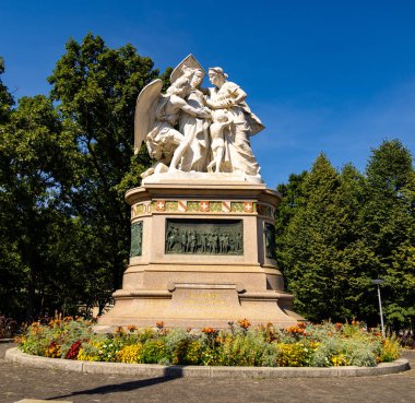 Basel şehrindeki Yurttaş Anıtı - seyahat fotoğrafçılığı