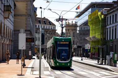 Basel 'de Toplu Taşımacılık - BASEL, SWitzERLAND EUROPE - 17 Temmuz 2022