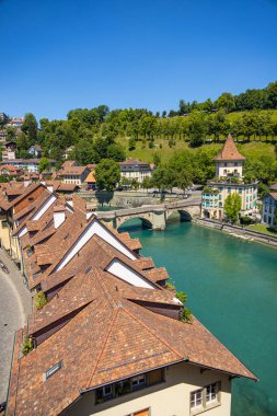 İsviçre 'de, Bern' in Eski Kasabası 'nın çatısında, seyahat fotoğrafçılığı.
