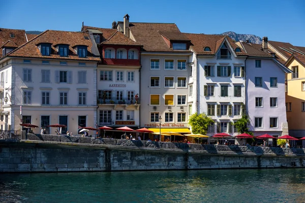 Piękna Riverside River Aare Solothurn Solothurn Szwajcaria Europa Lipiec 2022 — Zdjęcie stockowe