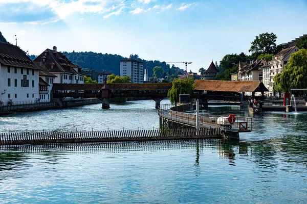 Rzeka Reuss Mieście Lucerna Podróże — Zdjęcie stockowe