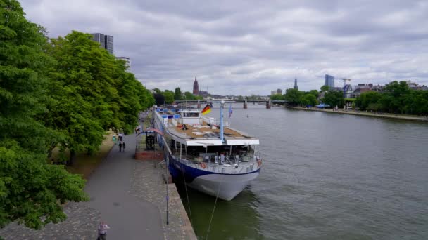 Sightseeing Boat River Main City Frankfurt Frankfurt Main Germany July — 비디오