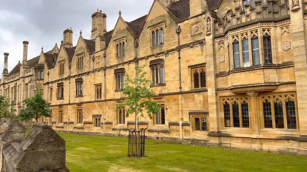 Średniowieczne Budynki Uniwersytetu Oksfordzkiego Fotografie — Zdjęcie stockowe